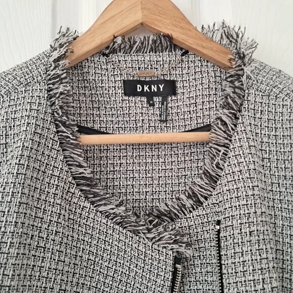 DKNY Women's Business Plus size Fringe Trim Tweed style zipper blazer size 16 - Picture 2 of 9